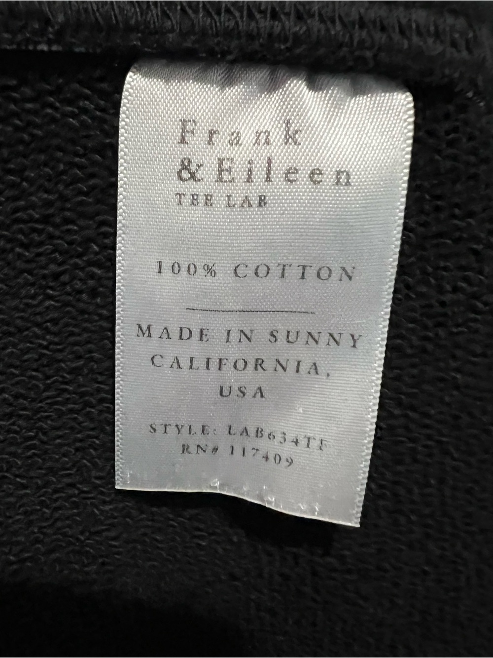 Frank & Eileen CATHERINE 24"
Favorite Sweatpants Size Large - Picture 5 of 5